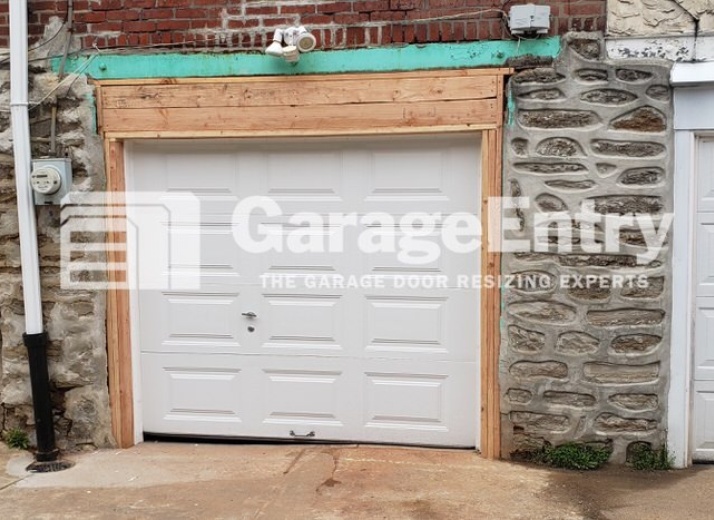 Garage Entry Trim / Aluminum Capping in NJ - Before (AC1)