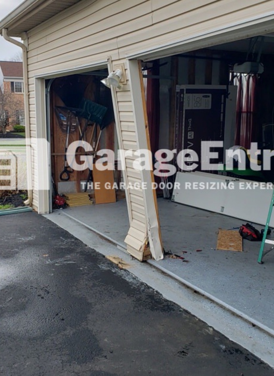 Garage Door Accident Repair / Before (AR2)
