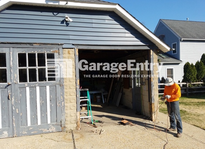 Garage Entry Trim / Aluminum Capping in NJ - Before (AC4)
